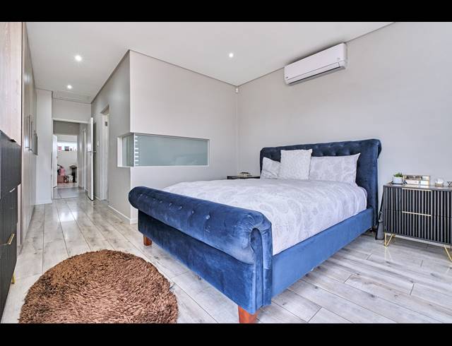 3 BEDROOM DUPLEX FOR SALE IN CROWTHORNE AH